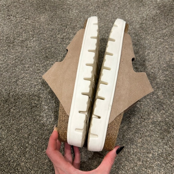 Arizona Chunky Birkenstocks - Picture 6 of 9